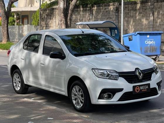 RENAULT LOGAN 1.0 12V SCE FLEX ZEN MANUAL RENAULT LOGAN 1.0 12V SCE FLEX ZEN MANUAL
